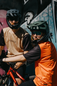 KACIGA FORCE DROP downhill, zeleno - crna XS-S